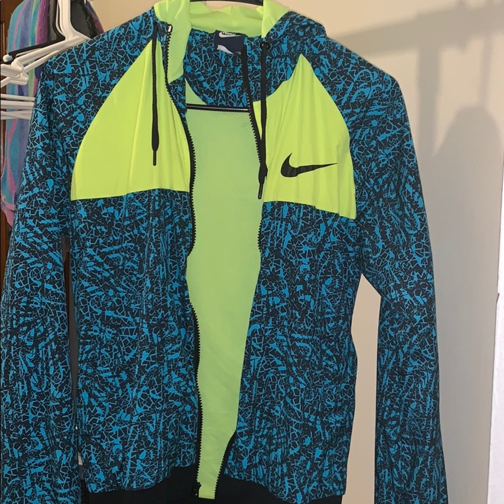 🖤Nike Windbreaker